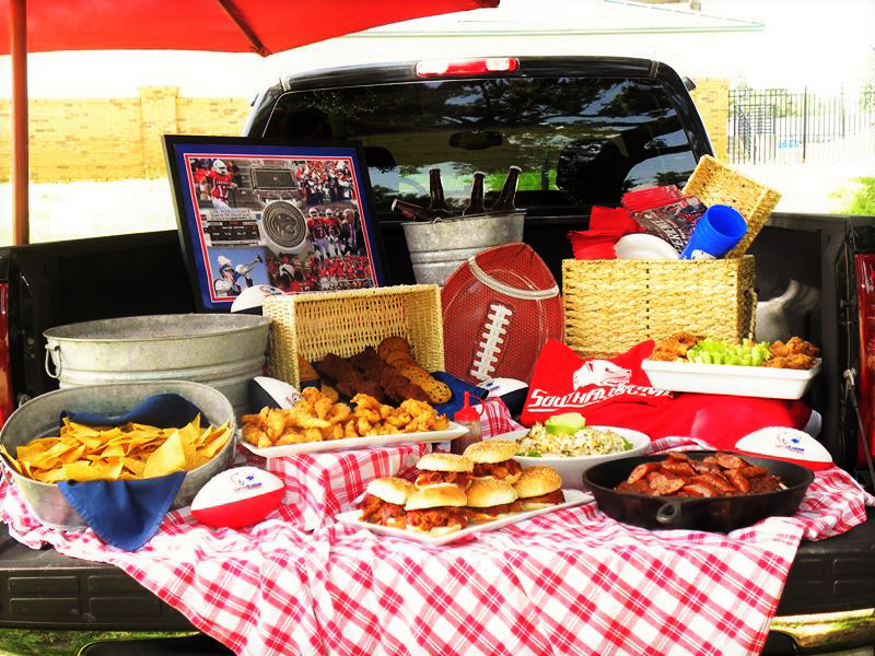 SCORE with Naman’s Tailgate Lineup!